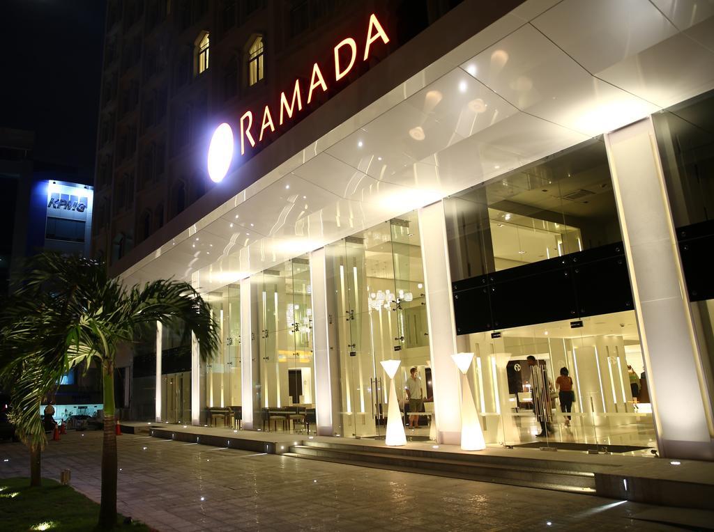 Ramada Colombo Hotell Exteriör bild
